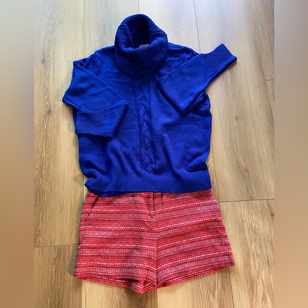 Fashion sweater and shorts